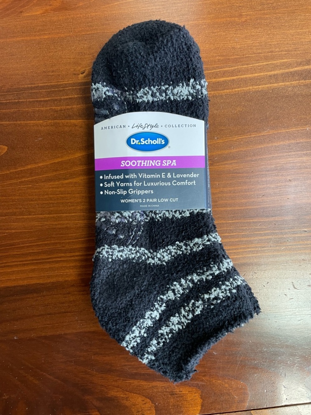 New Dr. Scholl's 2 Pair Black Low Cut Soothing Spa Socks Size 4-10